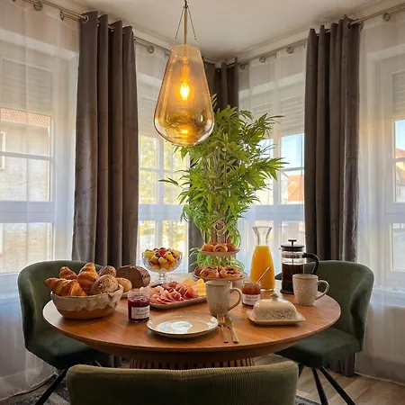 Goldblatt-apart, Im Zentrum Von Apartment